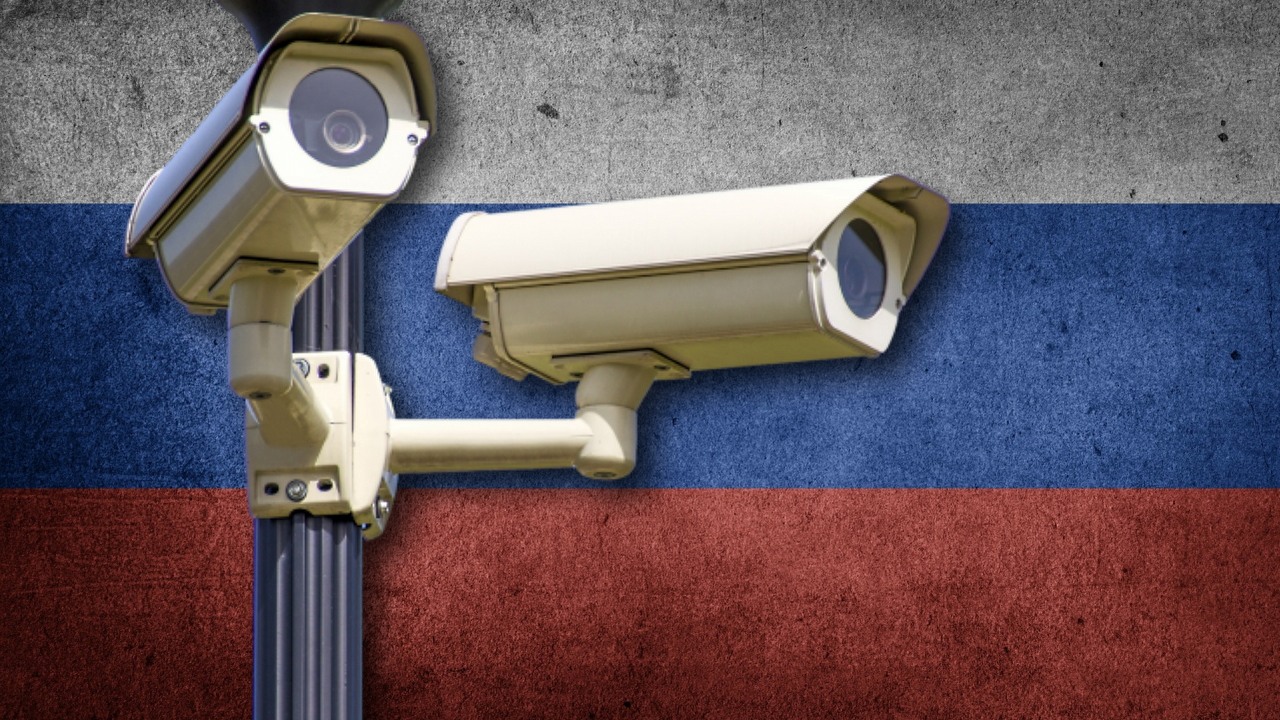 Wojna Rosji z zachodnimi grami trwa, tropi szkodliwe „ukryte przekazy”, źródło grafiki: Pixabay, Chickenonline, PhotoMIX-Company.