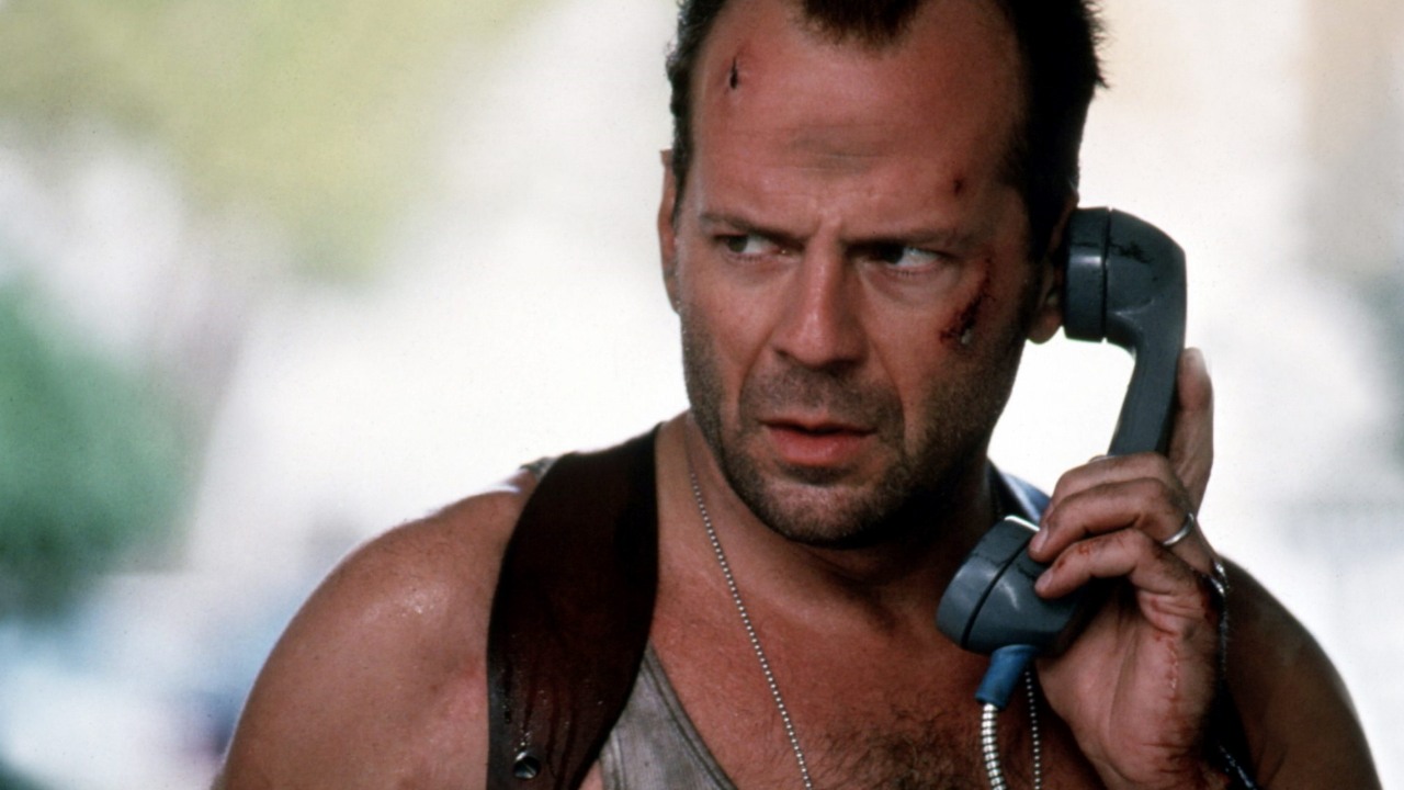 Stan zdrowia Bruce’a Willisa się pogorszył, źródło grafiki: Szklana pułapka 3, John McTiernan, Twentieth Century Fox Film Corporation, 1995.