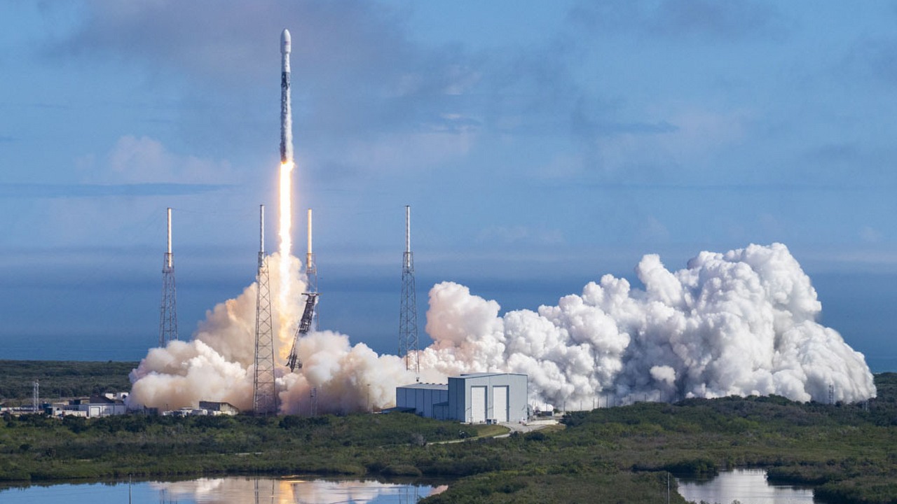 SpaceX podkręca tempo, dwa starty jednego dnia, źródło grafiki: SpaceX.