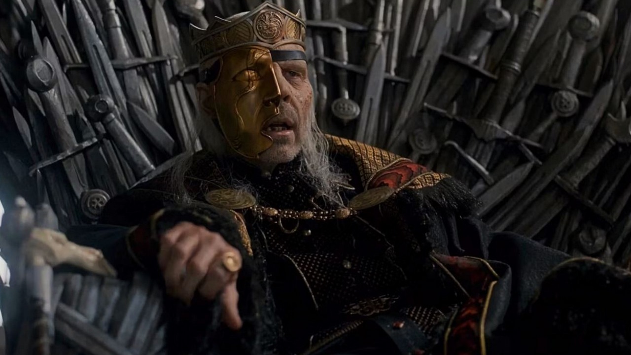Kiedy możemy spodziewać się 2. sezonu Rodu smoka? Szef HBO o terminie premiery, źródło grafiki: Ród smoka, Ryan J. Condal, Miguel Sapochnik, HBO, 2022.