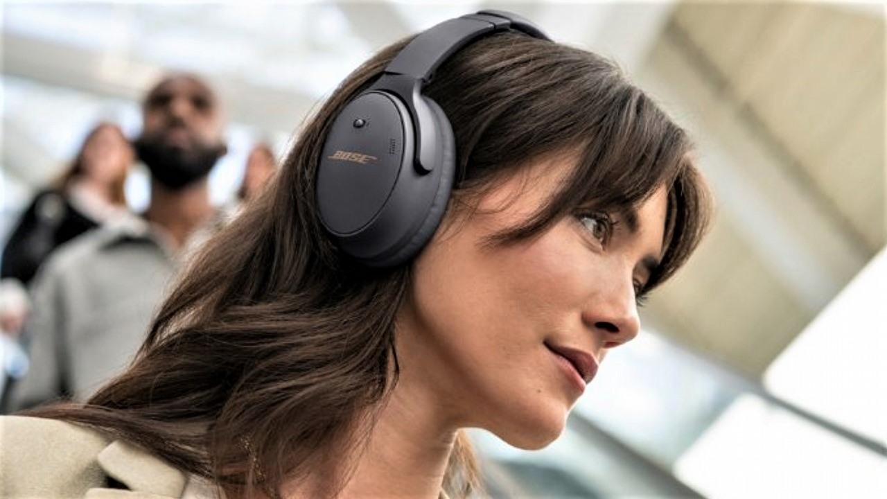Słuchawki bezprzewodowe Bose taniej w Extra Rabatach RTV Euro AGD, źródło grafiki: Bose, grafika promocyjna.