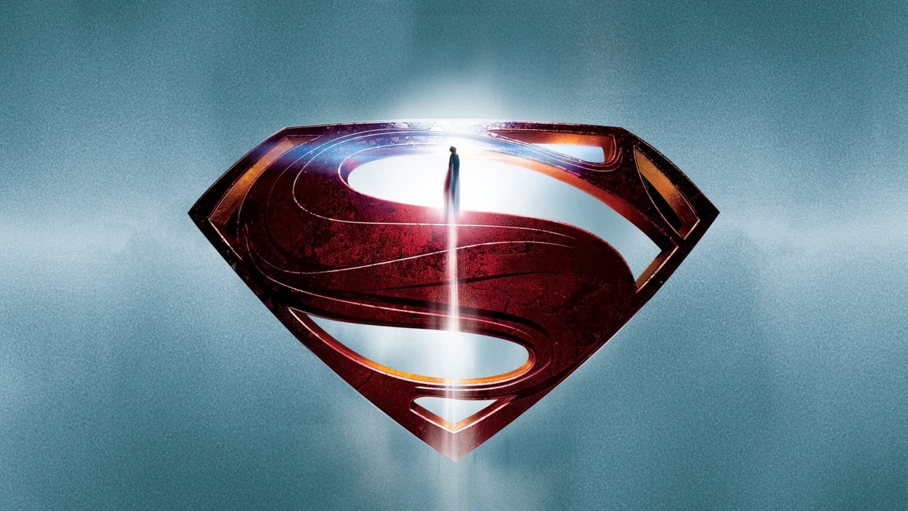 DC ma już nowego Supermana? Superbohater leci ratować świat w zabawnym wideo, źródło grafiki: Człowiek ze stali; Zack Snyder; Warner Bros. Pictures; 2013.