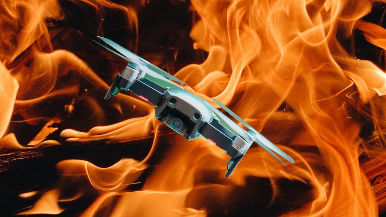 Luki w zabezpieczeniach dronów mogły doprowadzić do tragedii, źródło grafiki: Unsplash | Max Kukurudziak, Jonathan Lampel..