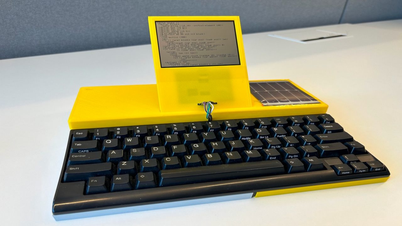 2 lata bez ładowania, dla tego laptopa to nie problem, źródło grafiki: hackaday.io | Andreas Eriksen..