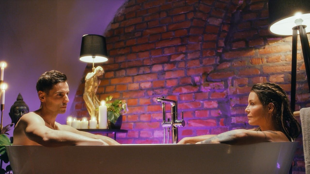 Patryk Vega kręci nowy film; tym razem przeniesie nas do lat 60, źródło grafiki: Miłość, seks & pandemia, Patryk Vega, Kino Świat, 2023.