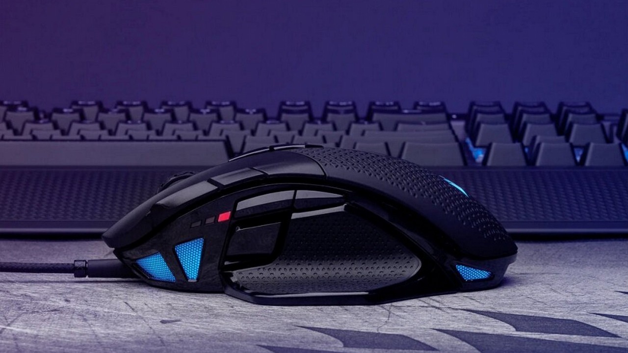 Mysz Corsair Nightsword w wyprzedaży Media Expert, źródło grafiki: Corsair.
