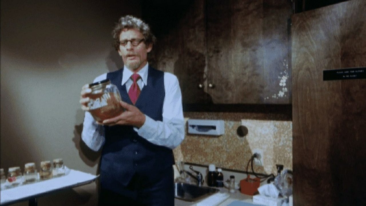 W remake'u jednego z najbardziej niepokojących filmów wystąpią gwiazdy Stranger Things i Euforii, źródło grafiki: Faces of Death; reż. John Alan Schwartz; Aquarius Releasing; 1978.