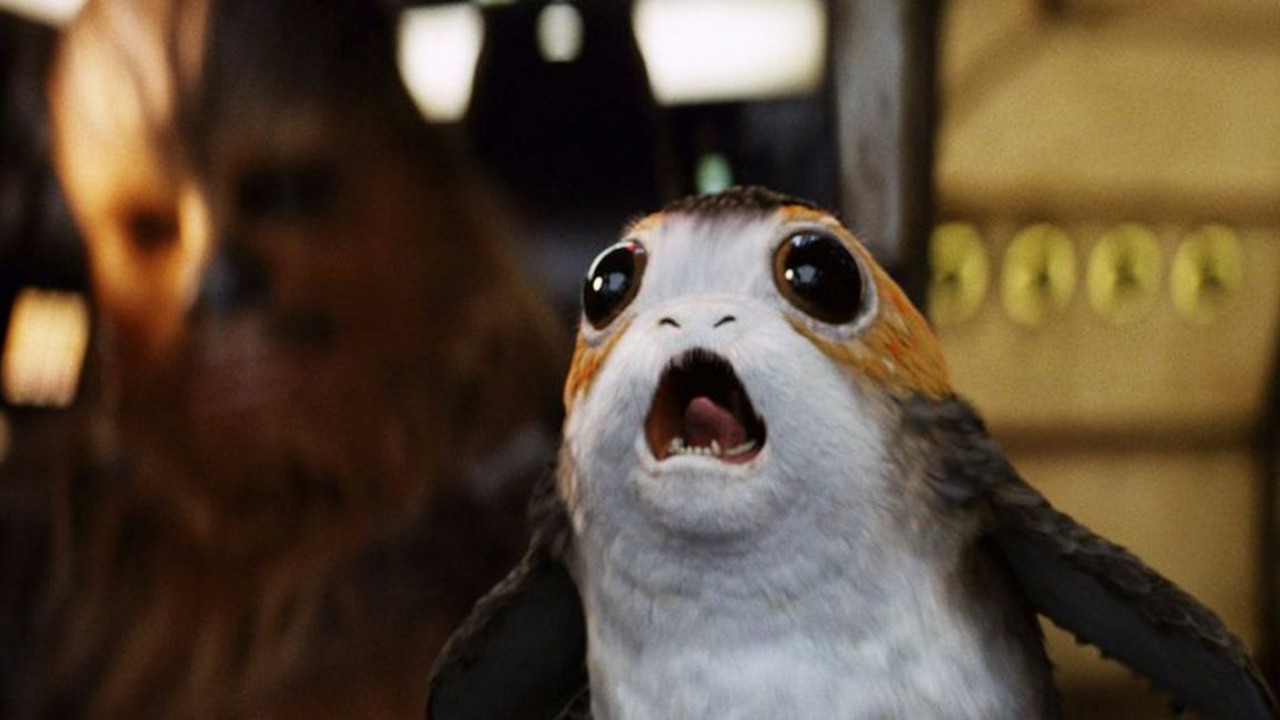 Kryzys w filmie Star Wars zażegnany; twórca Peaky Blinders napisze scenariusz, źródło grafiki: Gwiezdne wojny VIII: Ostatni Jedi, Rian Johnson, Lucasfilm, 2017.