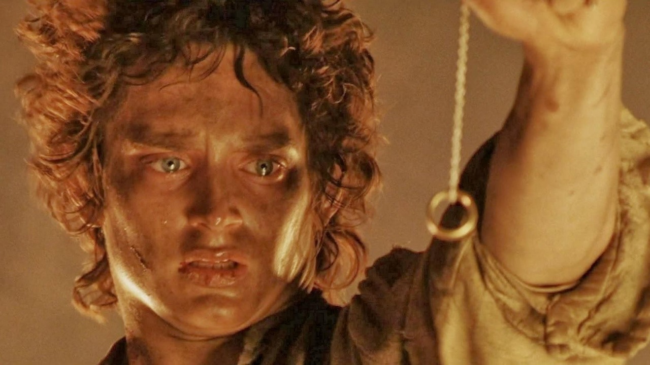 Elijah Wood ujawnia, czy wróciłby do roli Frodo we Władcy Pierścieni, źródło grafiki: Władca Pierścieni: Powrót Króla; Peter Jackson; 2003.