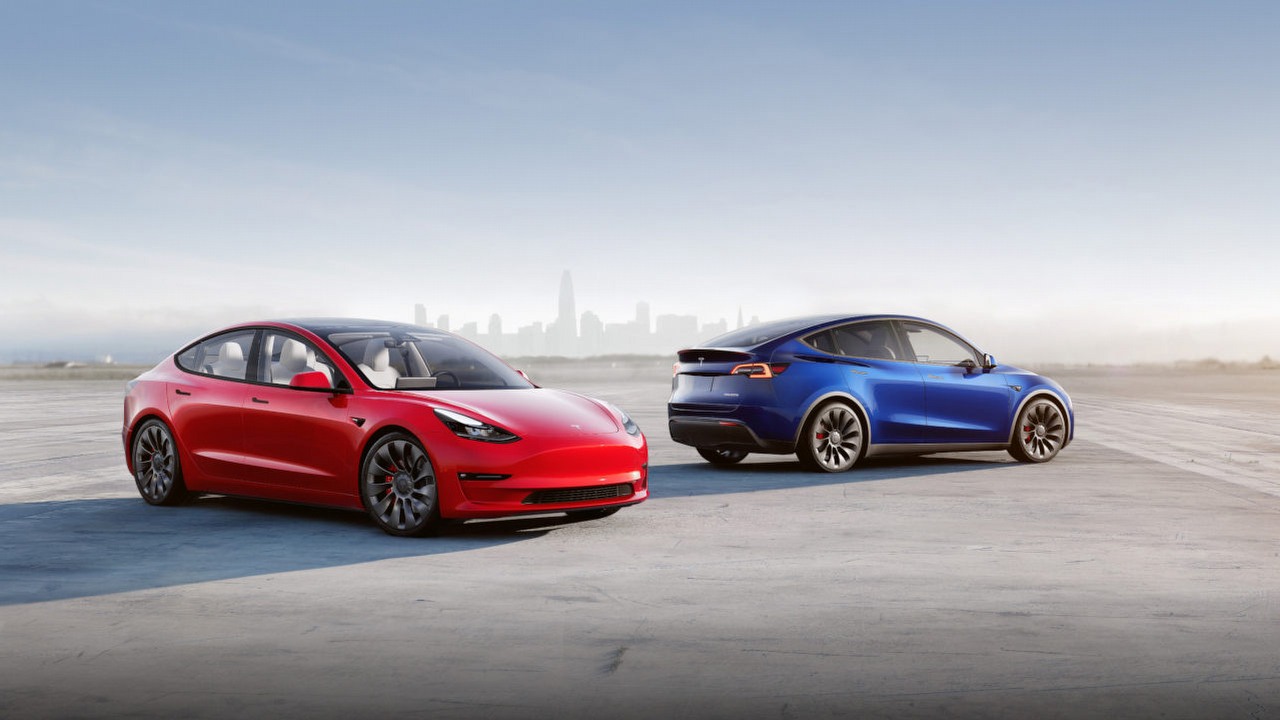Używane samochody elektryczne wcale nie są do niczego, raport daje nadzieję, źródło grafiki: Tesla..