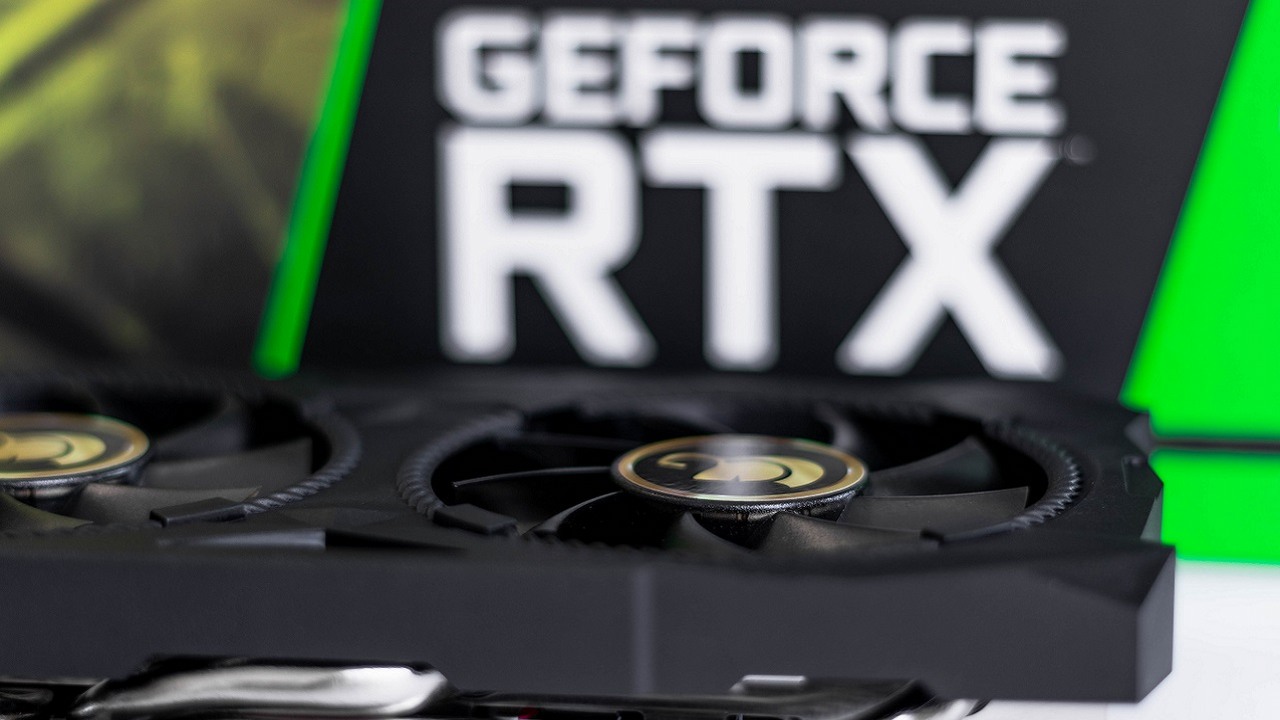 RTX 3070 vs RX 6800: wydajność ray tracingu zaskakuje dwa lata po premierze, źródło grafiki: Unsplash | Christian Wiediger.