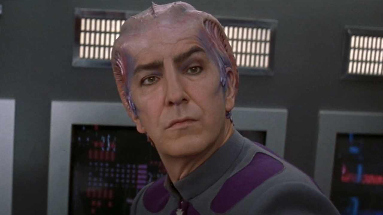 Pamiętacie Kosmiczną załogę z Alanem Rickmanem? Ma powstać nowa wersja, źródło grafiki: Kosmiczna załoga; Dean Parisot; DreamWorks Pictures; 1999.