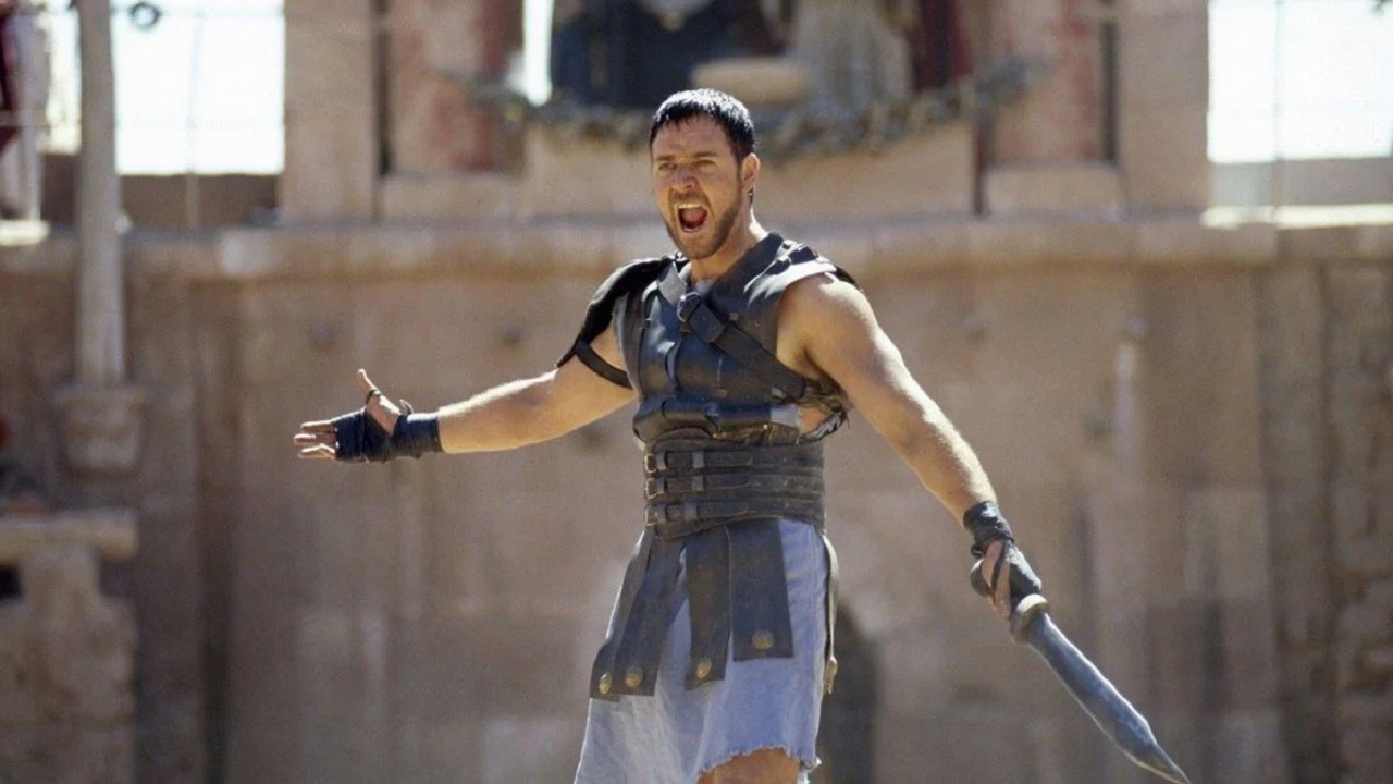 Russell Crowe bez wahania nazwał scenariusz Gladiatora bzdurnym, źródło grafiki: Gladiator; Ridley Scott; Universal Pictures; 2000.