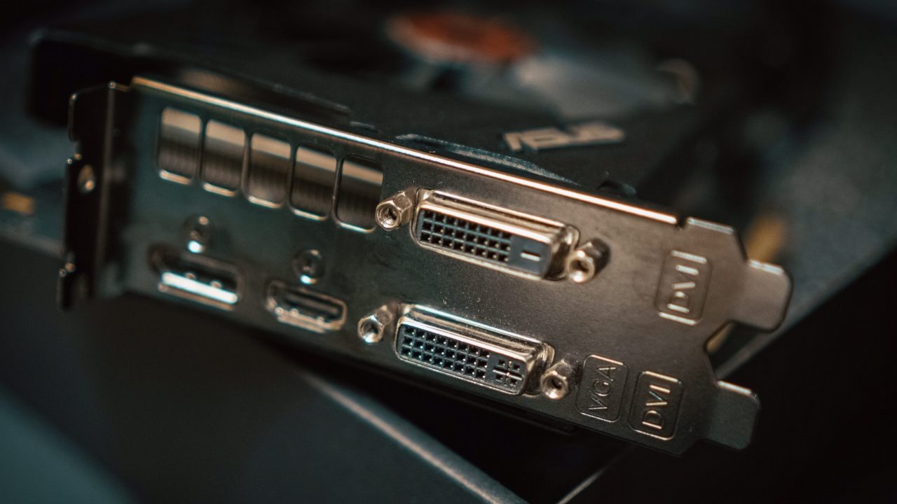 RTX 4060 Ti może być tańszy dzięki słabej sprzedaży RTX-a 4070, źródło grafiki: Unsplash | Backpack Studio..