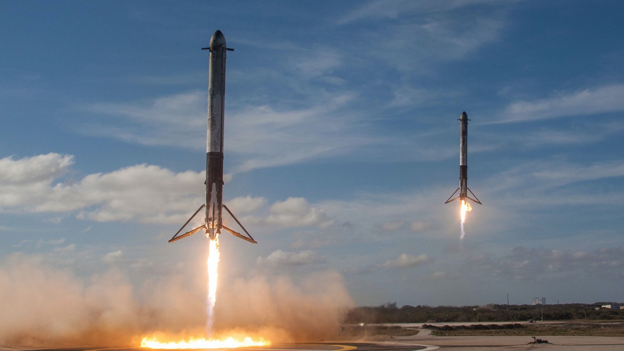 Starship Elona Muska zdemolował okolicę przy starcie, źródło grafiki: SpaceX.