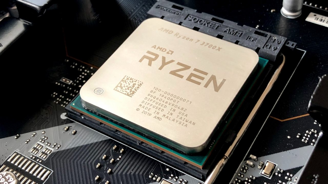 AMD podało przyczynę usterek Ryzenów 7000X3D, źródło grafiki: Unsplash | Olivier Collet..