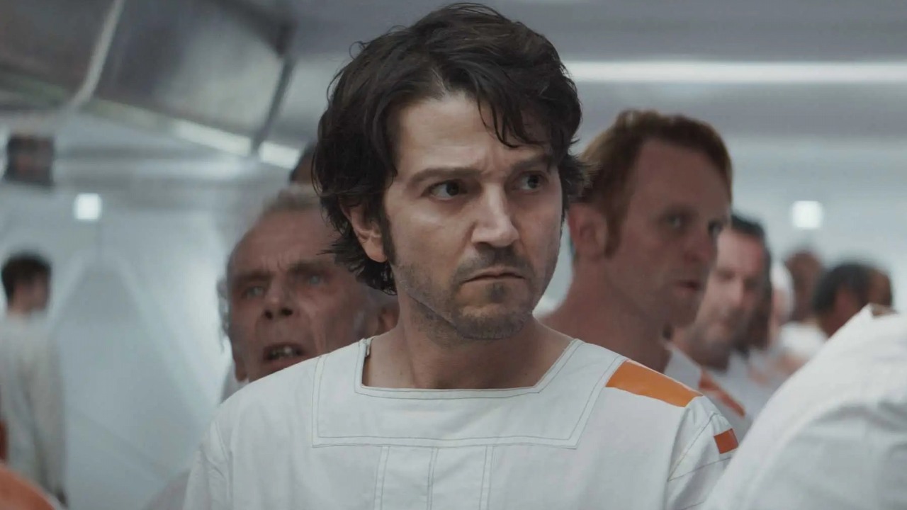 Diego Luna długo nie wierzył w sukces Andora. „Miałem wrażenie, że coś pójdzie nie tak”, źródło grafiki: Andor; Tony Gilroy; Disney+; 2022.