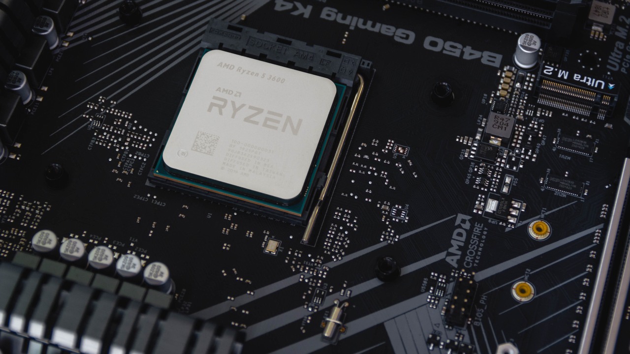 AMD notuje kiepski początek roku; sprzedaż procesorów spada, źródło grafiki: Unsplash | Christian Wiediger.