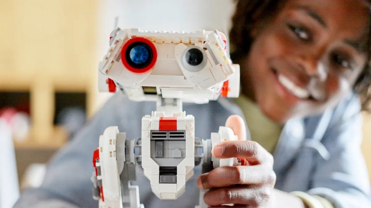 Zestawy LEGO Star Wars w okazyjnych cenach w Media Expert, źródło grafiki: LEGO; materiały promocyjne.