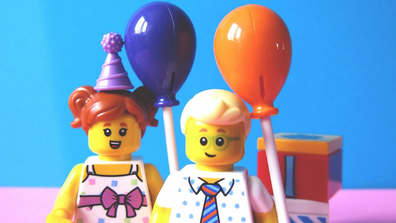Tydzień Dziecka na Amazon.pl z promocjami na klocki LEGO, źródło grafiki: Nik; Unsplash.com; 2018.