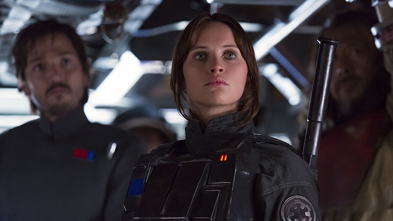 Łotr 1 idealny? Lepszej wersji filmu nigdy nie będzie według Tony'ego Gilroya, źródło grafiki: Łotr 1. Gwiezdne Wojny - Historie; Gareth Edwards; Walt Disney Studios Motion Pictures; 2016.