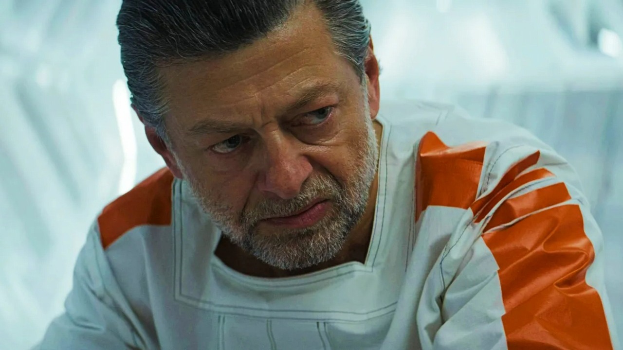 Andy Serkis z Andora zdradził, czego się obawiał przed udziałem w serii. „To będzie koszmar”, źródło grafiki: Star Wars: Andor; Tony Gilroy; Disney+; 2022.