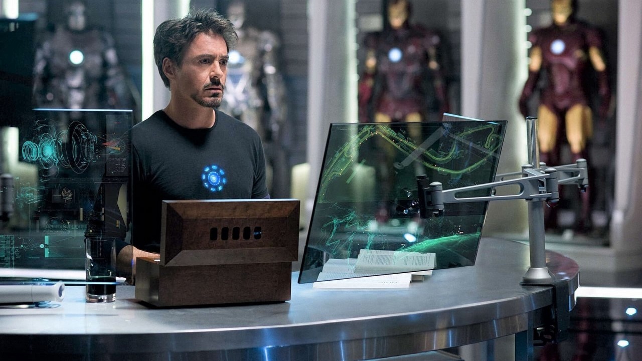 Robert Downey Jr. niemal stracił rolę Iron Mana na rzecz gwiazdy kina akcji, źródło grafiki: Iron Man 2; Jon Favreau; Marvel Studios; 2010.