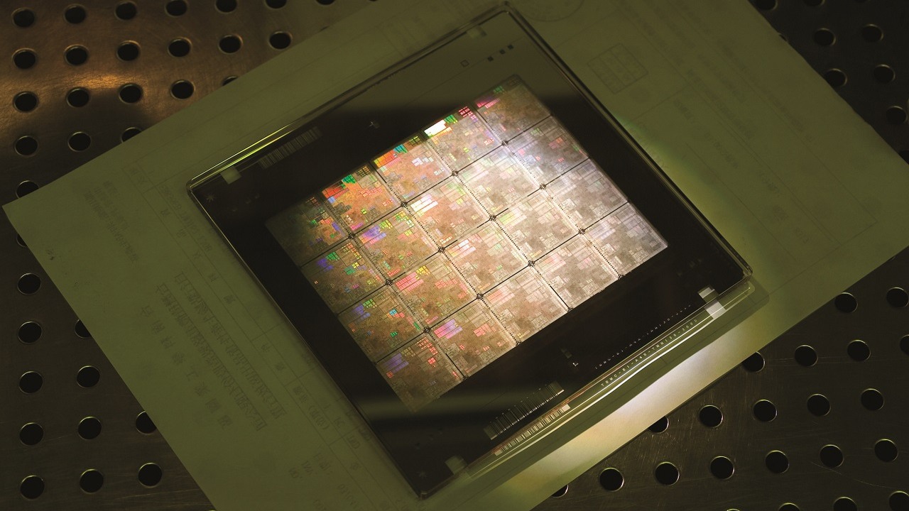 Rewolucja AI w fabrykach ma być możliwa dzięki kartom Nvidii, źródło grafiki: Nvidia..