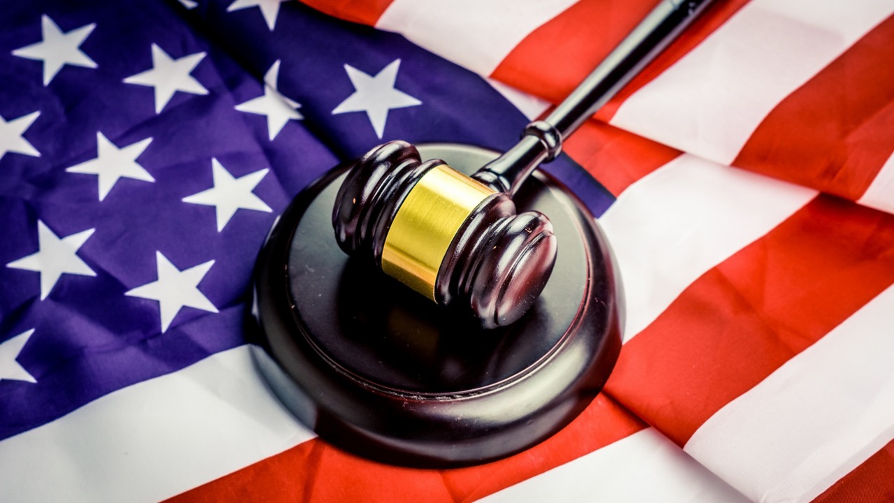 Microsoft wygrał starcie z graczami próbującymi zablokować zakup Activision, źródło grafiki: Unsplash, Bermix Studio.