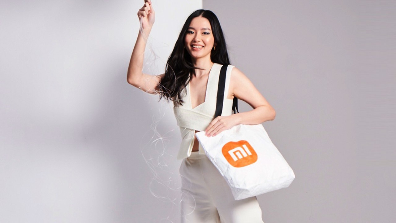 Ściereczka Apple za 119 zł to nic, Xiaomi oferuje torbę na zakupy za 49 zł, źródło grafiki: Xiaomi Phillipines / Facebook.