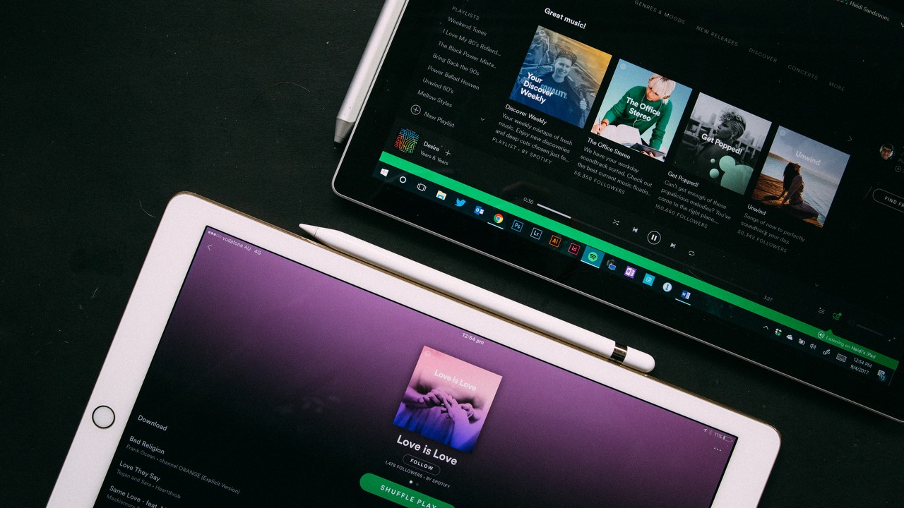 Spotify testuje przydatną funkcję offline, źródło grafiki: Unsplash | Heidi Fin.