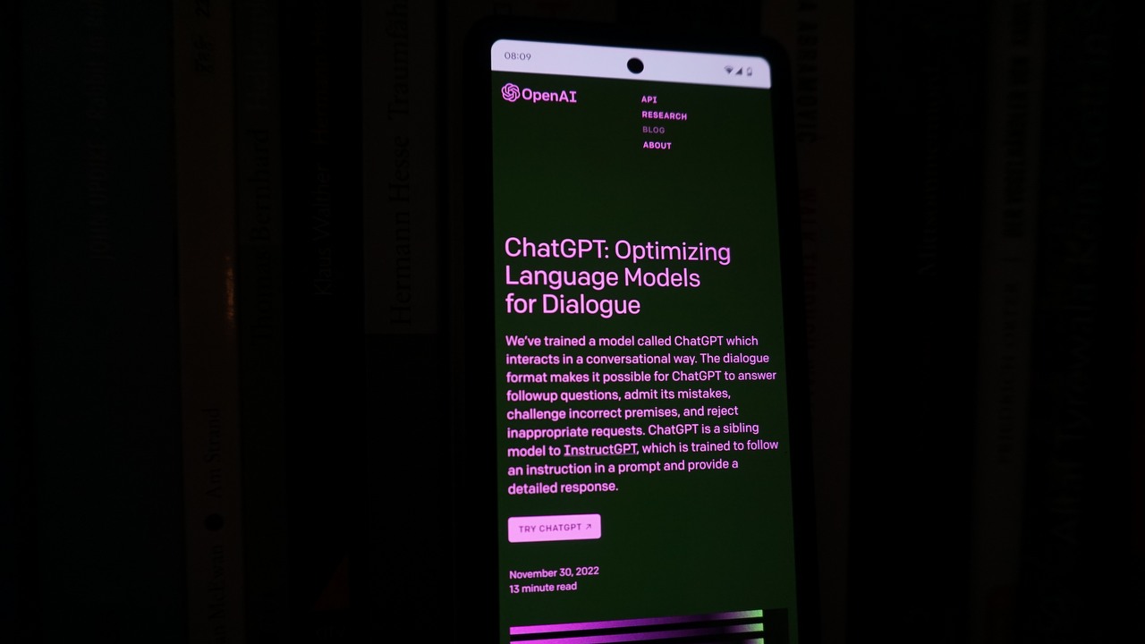 ChatGPT powtarza w kółko te same kawały, żaden z nich nie jest śmieszny, źródło grafiki: Unsplash | Rolf van Root.