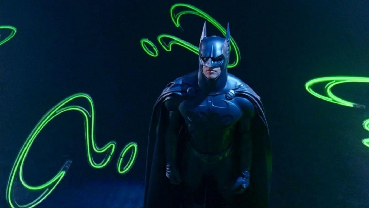 Istnieje wersja Batmana Forever, jakiej nie widzieliście. Kevin Smith niedługo podzieli się wrażeniami, źródło grafiki: Batman Forever; Joel Schumacher; Warner Bros. Pictures; 1995.
