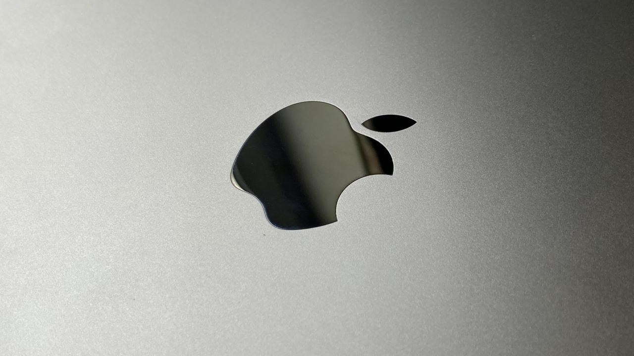 Apple M2 Ultra jest nawet dwukrotnie szybszy od M2 Max, źródło grafiki: Unsplash | Tigran Kharatyan.