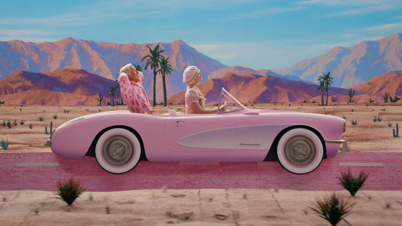 Do Forzy Horizon 5 trafiły auta Barbie - internet się śmieje, fani są zażenowani [Aktualizacja], źródło grafiki: Barbie; Greta Gerwig; Warner Bros. Pictures; 2023.