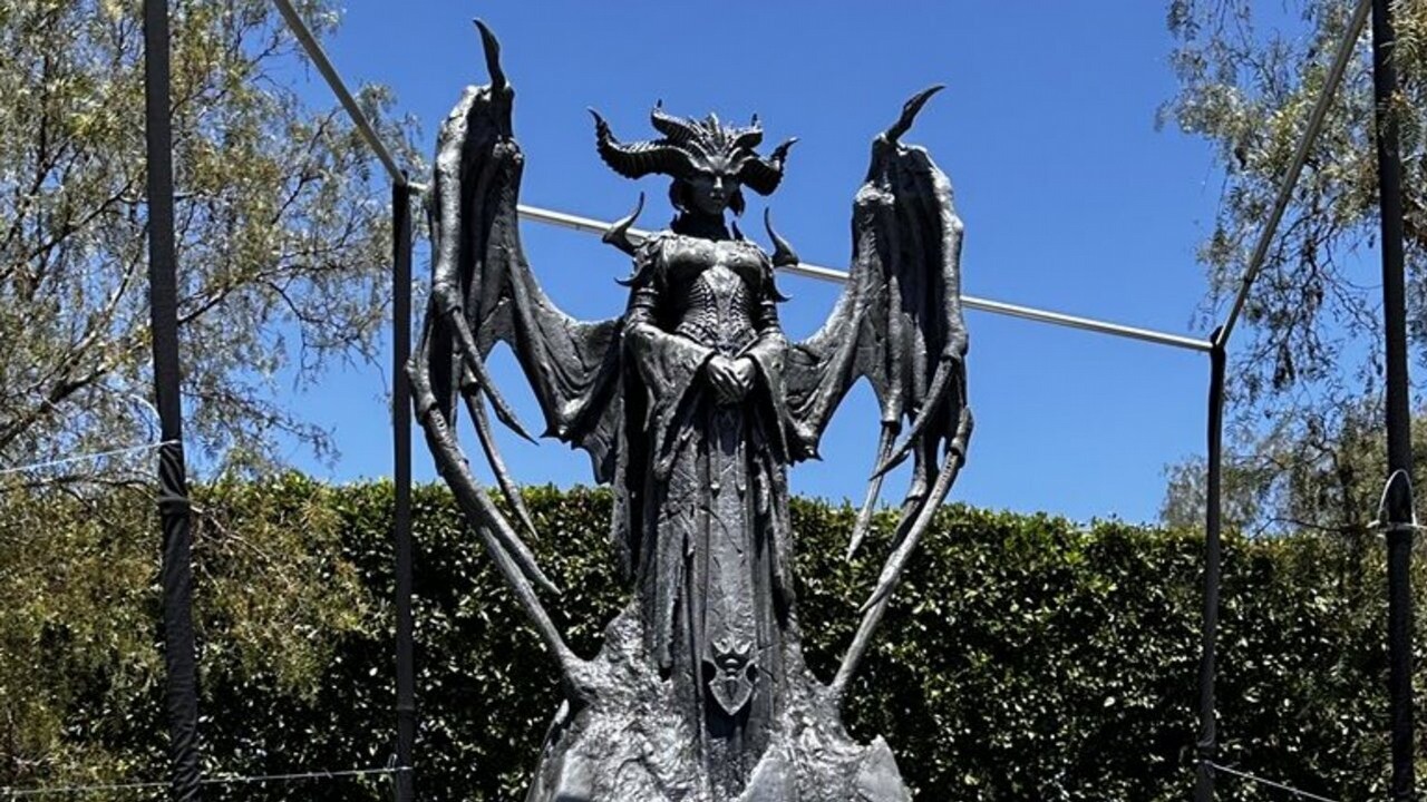 Wyścig w Diablo 4 rozstrzygnięty; Blizzard pokazał posąg Lilith, źródło grafiki: Adam Fletcher/Twitter.