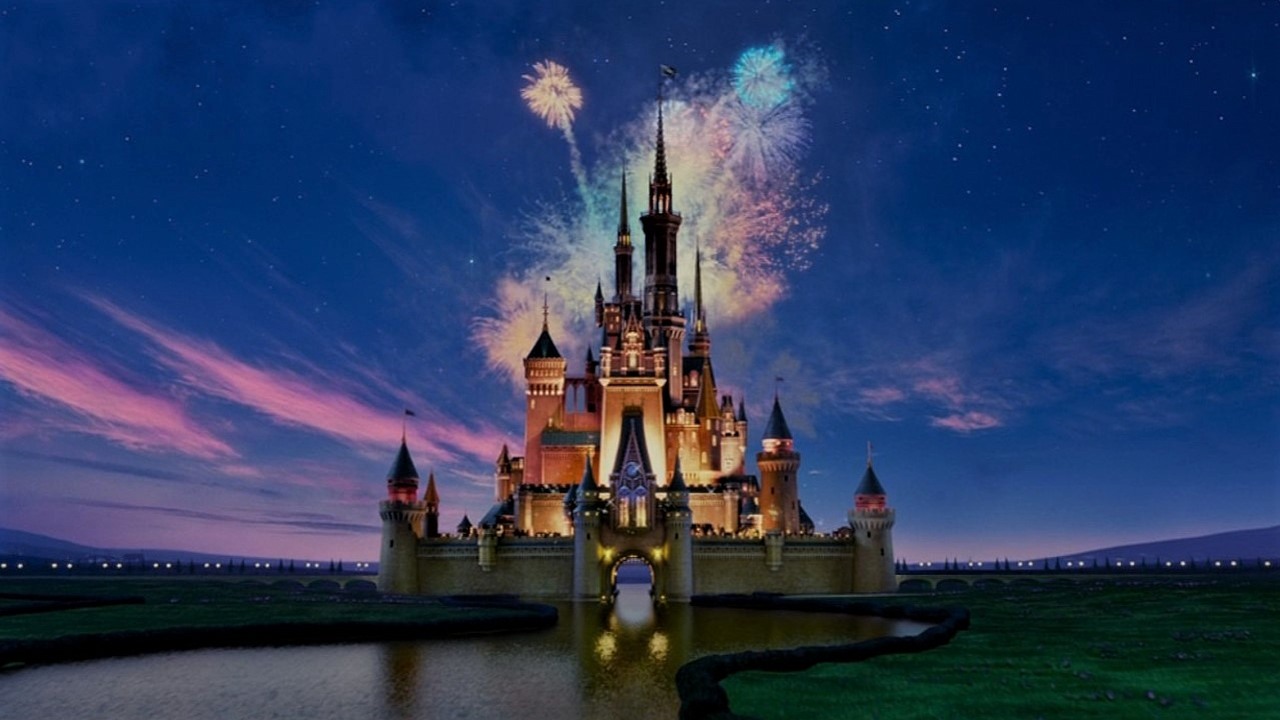 „Nigdy więcej tego nie zrobimy”. Walt Disney nie był przekonany do filmu, który stał się klasyką, źródło grafiki: Kraina lodu 2, Jennifer Lee i Chris Buck, Disney, 2019.