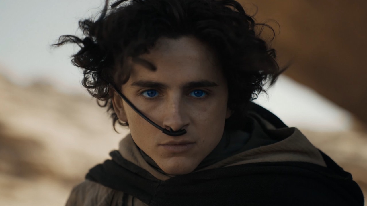 W nowym zwiastunie Diuny 2 Timothée Chalamet prowadzi wojnę i walczy z Austinem Butlerem, źródło grafiki: Diuna 2, Denis Villeneuve, Warner Bros., 2023.