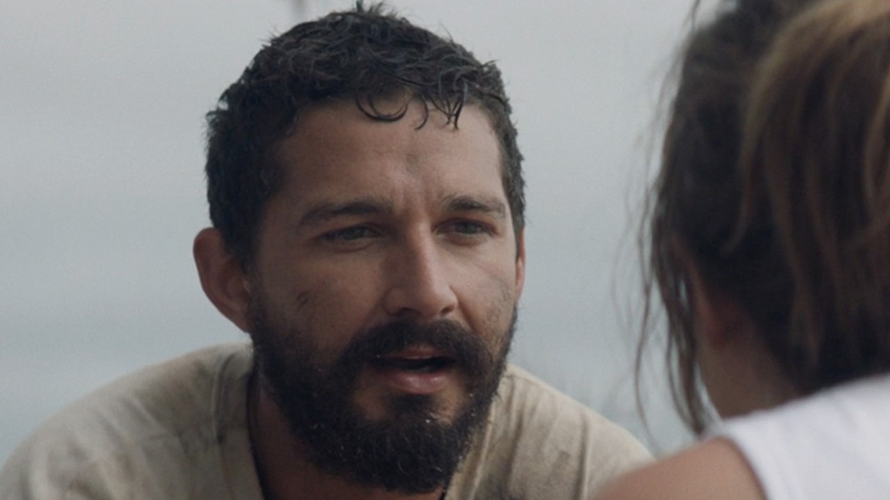 Niechciany w Indianie Jonesie 5. Shia LaBeouf był największą gwiazdą swojego pokolenia, dziś walczy o karierę, źródło grafiki: Sokół z masłem orzechowym; reż. Tyler Nilson i Michael Schwartz; Roadside Attractions; 2019.