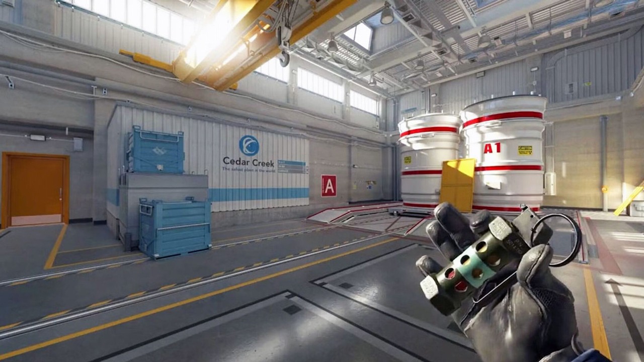 Rozwój Counter Strike 2 przyspiesza, Valve wprowadziło nawet inspekcję granatów, źródło grafiki: Valve.