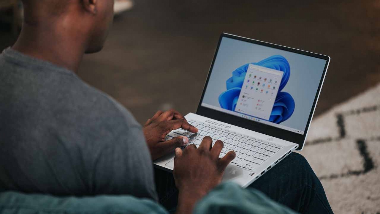 Aktualizacja Windowsa 11 powoduje problemy, Microsoft ich nie widzi, źródło grafiki: Unsplash | Windows.