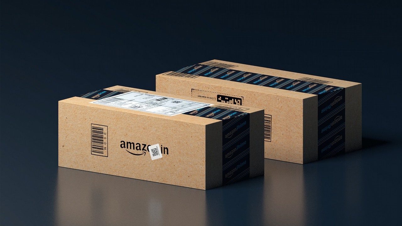 Nowe roboty Amazonu nie zastąpią ludzi, ale będą wozić za nich paczki, źródło grafiki: Unsplash | ANIRUDH.