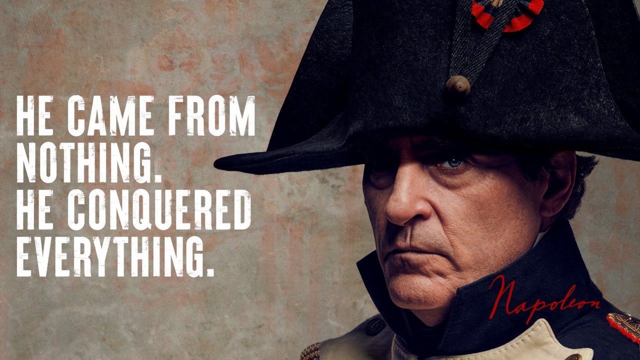 Joaquin Phoenix jako Napoleon w zwiastunie nowego dzieła Ridleya Scotta, źródło grafiki: Napoleon; reż. Ridley Scott; Sony Pictures Entertainment; 2023.
