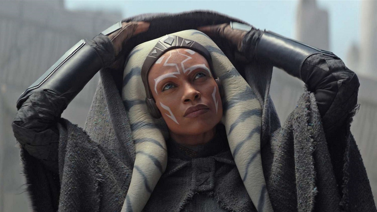 Kto jest „największym Jedi wszech czasów”? Dave Filoni dokonał kontrowersyjnego wyboru, źródło grafiki: Ahsoka, Dave Filoni, Disney+, 2023.