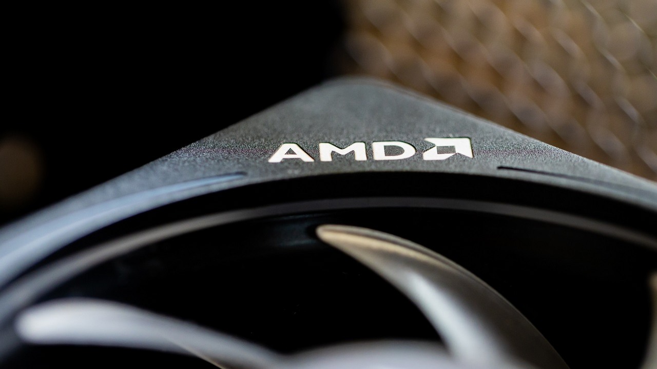 AMD nie dostosuje się do strategi Intela; firma wypuści architekturę Zen 5 najszybciej, jak tylko się da, źródło grafiki: Unsplash | Syed Ali..