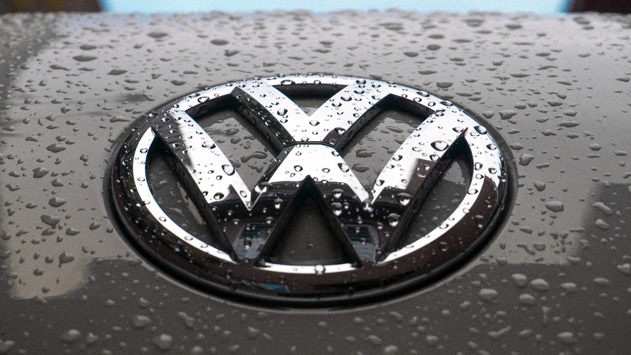 Autonomiczne Volkswageny zaczną wozić pasażerów u naszych sąsiadów, źródło grafiki: Unsplash | Cesar Salazar.
