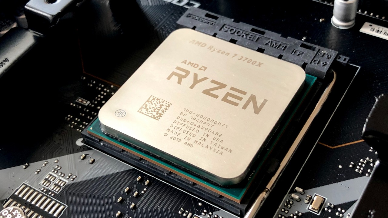 Mobilny AMD Ryzen Z1 Extreme wygrywa z desktopowym Intel Core i9-9900K, źródło grafiki: Olivier Collet | Unsplash.