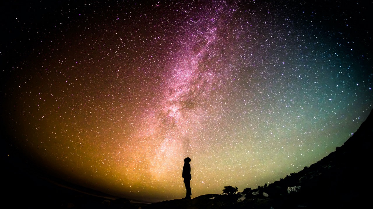 Naukowcy zbadają atmosferę Wenus? Szalony pomysł może okazać się sukcesem, źródło grafiki: Unsplash.