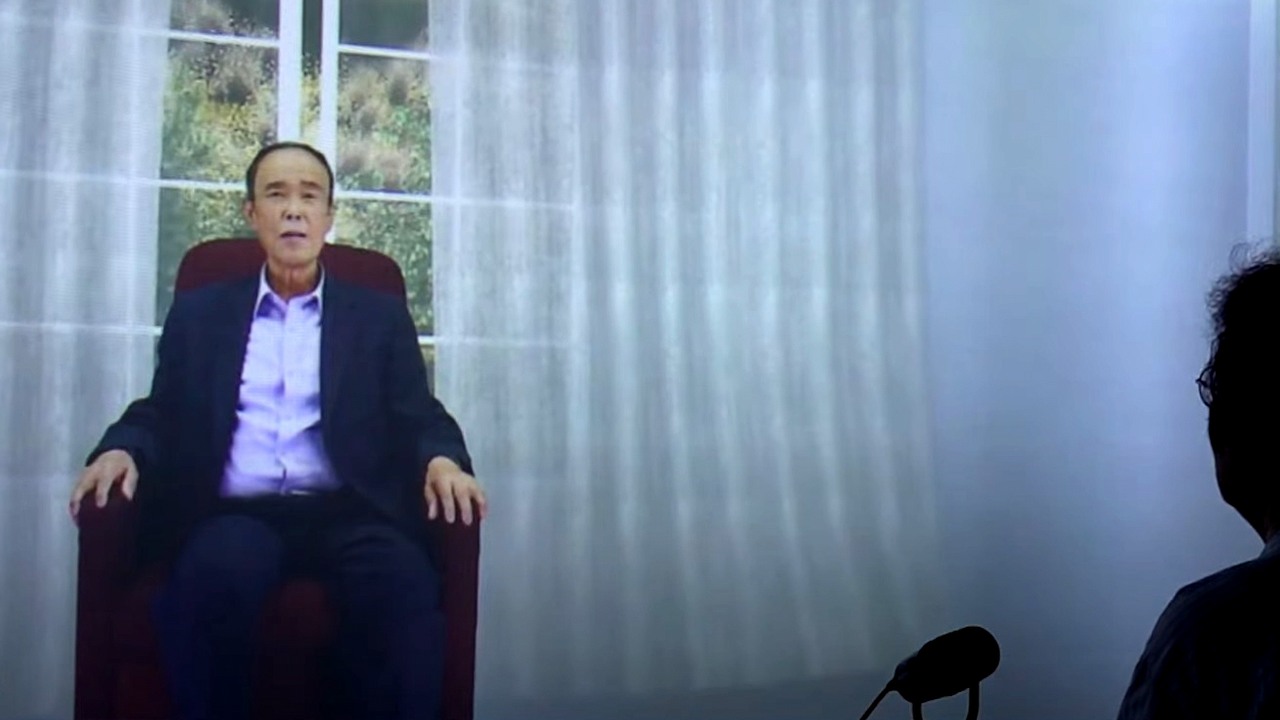 Ta firma oferuje cyfrową nieśmiertelność za 10 tys. dolarów; wszystko za sprawą AI, źródło grafiki: Deepbrain AI.