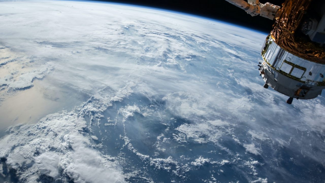 Największa agencja kosmiczna startuje z własnym streamingiem? Poznaj NASA+, źródło grafiki: Unsplash | NASA..